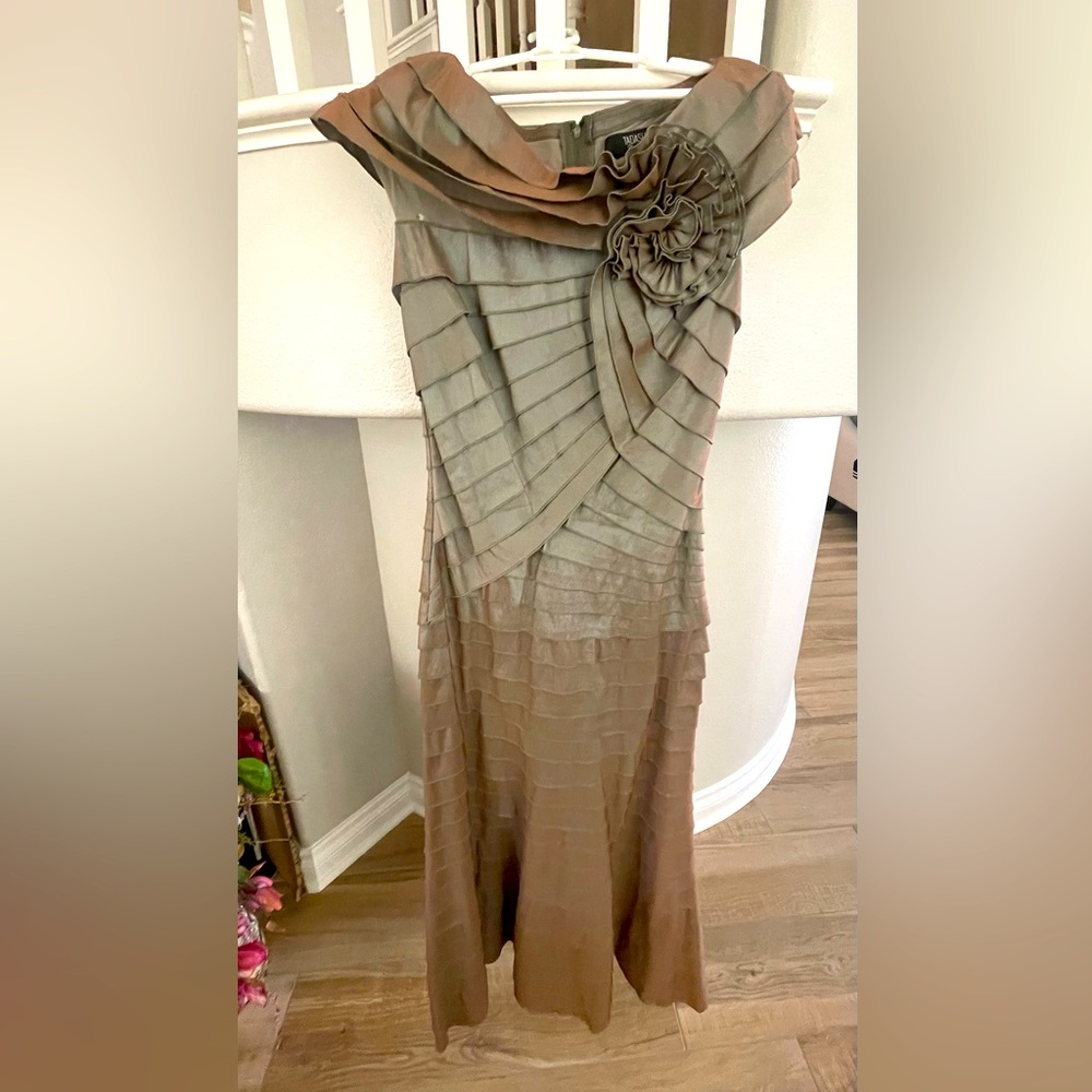 Tadashi Cap Sleeve Cocktail Dress